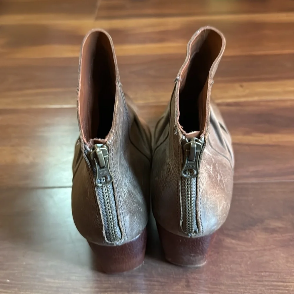 🌿END of SEASON SALE🌿KORK-Ease Brown Ankle Booties